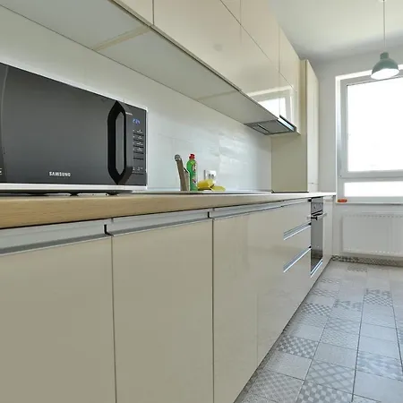 Ada Apartment 406 Брашов